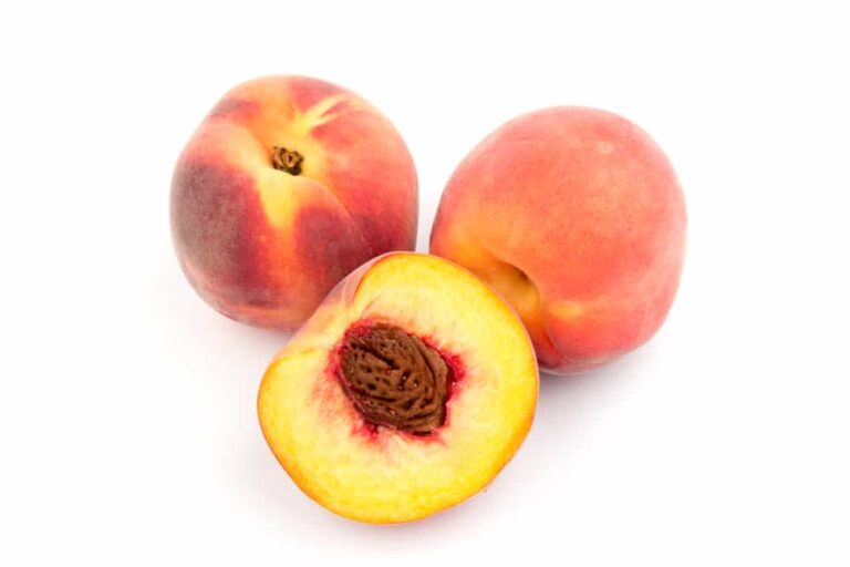 56 Types Of Nectarines (Differences, Size, Color, Appearance)