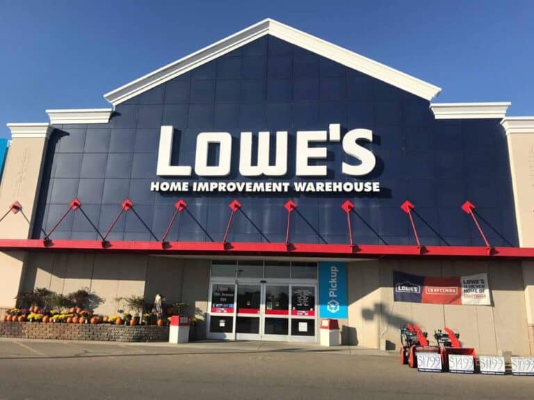 Does Lowe’s Have Curbside Pickup? (2023 Updated)